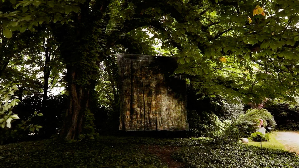 evi-keller-sevres-outdoors-2016 © Jeanne Bucher Jaeger