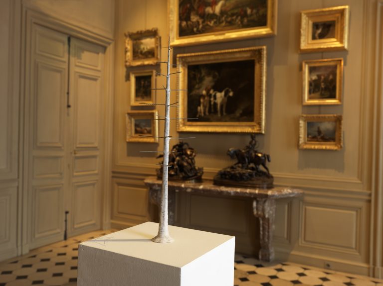 Exposition personnelle « BLACK DEER - RÉSONANCES, ENLÈVEMENTS, INTERFÉRENCES », Miguel Branco, 2016<br/>© Jeanne Bucher Jaeger