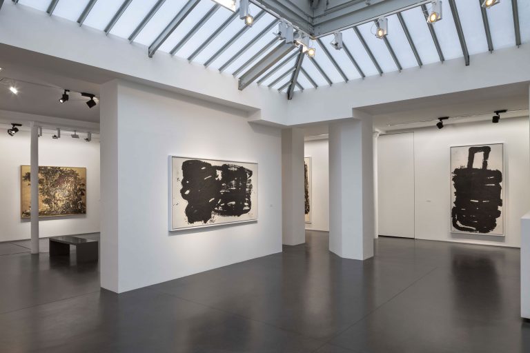 Exposition personnelle « Dark Writings », Yang Jiechang, 2019<br/>© Jeanne Bucher Jaeger