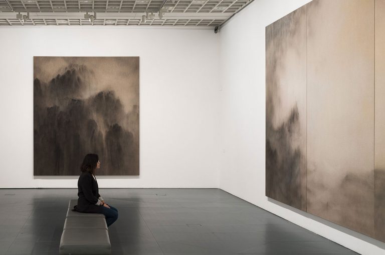 biberstein.jpg__2000x1200_q85_crop_subsampling-2_upscale © Jeanne Bucher Jaeger