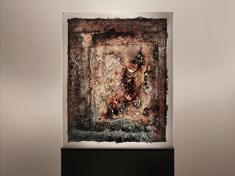 Evi Keller, Matière-Lumière, [Stèle] ML-V-19-0508, 2019<br/>© Jeanne Bucher Jaeger