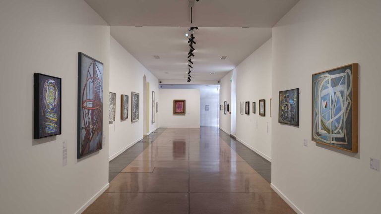 Vue d'exposition « Vieira da Silva, L'œil du Labyrinthe », 2022<br/>© Jeanne Bucher Jaeger