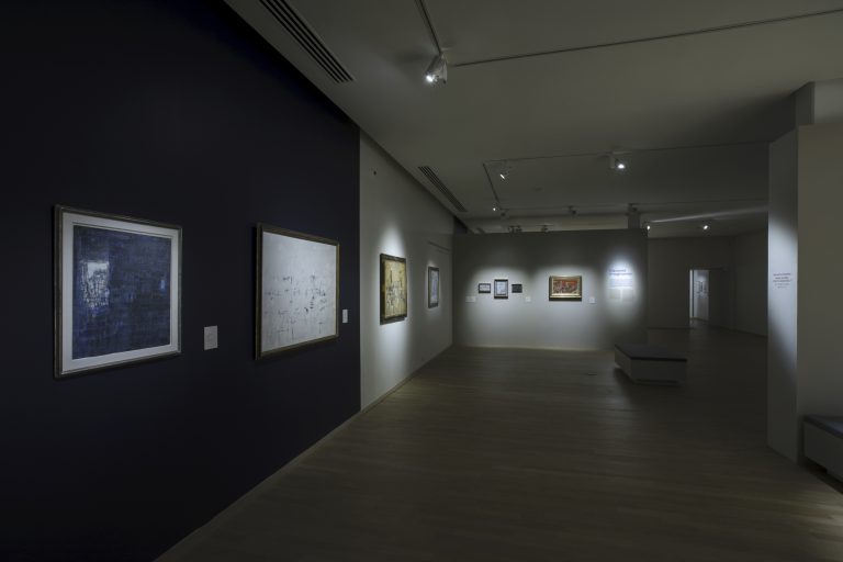 Exhibition view - Vieira da Silva L'œil du labyrinthe / L'œil des collectionneurs - December 16, 2022 - April 3, 2023<br/>© Jeanne Bucher Jaeger