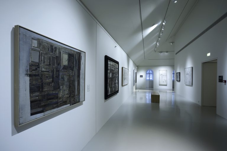 Exhibition view - Vieira da Silva L'œil du labyrinthe / L'œil des collectionneurs - December 16, 2022 - April 3, 2023<br/>© Jeanne Bucher Jaeger