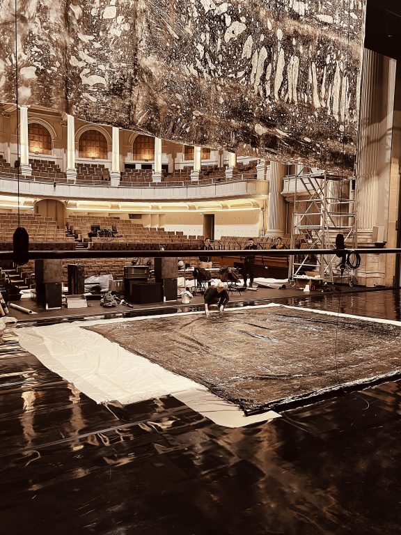 Evi Keller, Scénographie Création Matière-Lumière de l'Opéra Didon et Énée de Purcell 2023, installation, 9 février 2023<br/>© Jeanne Bucher Jaeger