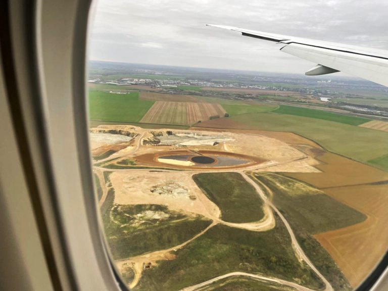 Antoine Grumbach, L'Œil du ciel, produced by ECT in Villeneuve-sous-Dammartin, France<br/>© Jeanne Bucher Jaeger