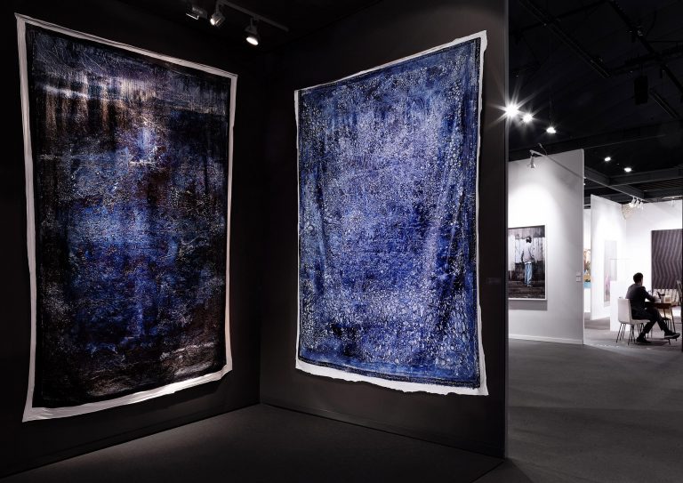 Evi Keller, Matière-Lumière, ML-V-23-0327, Matière-Lumière, ML-V-23-0321<br/>© Jeanne Bucher Jaeger