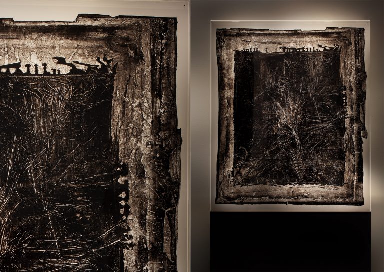 Evi Keller, Matière-Lumière [Stèle], ML-V-21-0221, 2021<br/>© Jeanne Bucher Jaeger