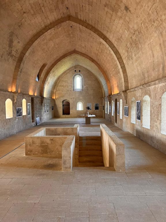 <br/>© Jeanne Bucher Jaeger